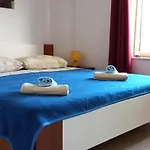 Apartment Toni