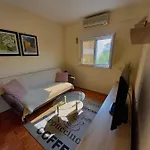 Toni Apartment *
