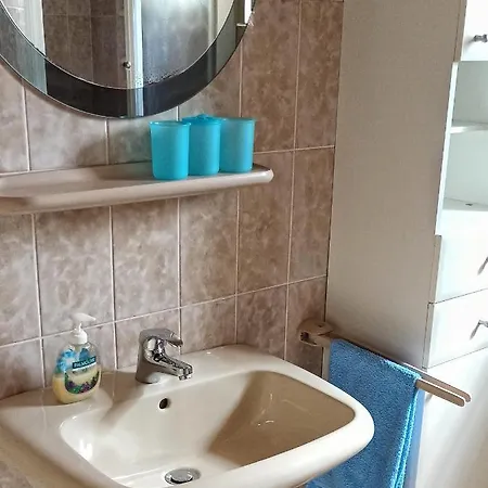 Toni Apartment *