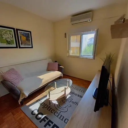 Toni Apartment *